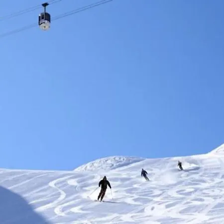 In With Panoramic Views Шале *