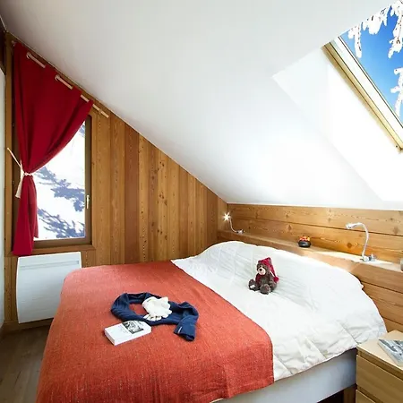 In With Panoramic Views Chalet