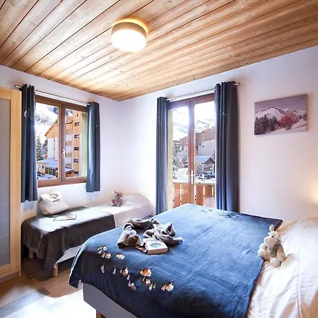 Chalet In With Panoramic Views Les Deux Alpes